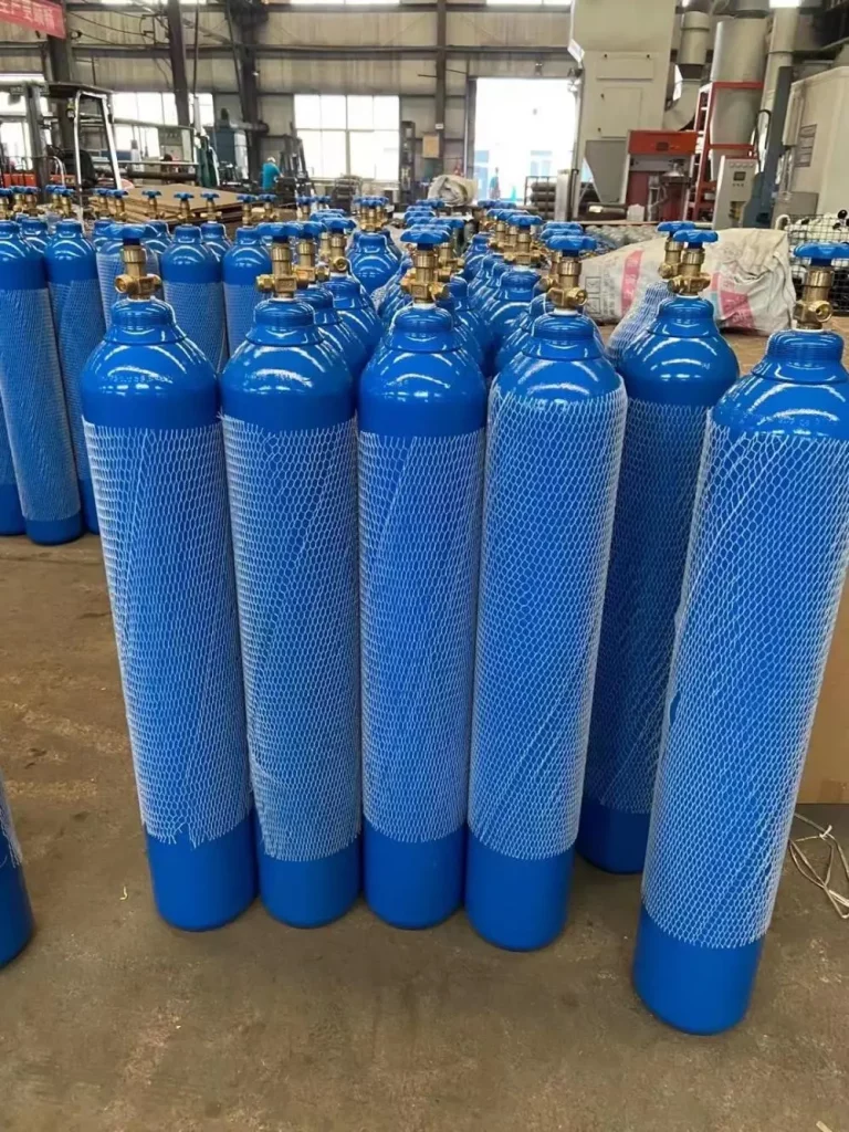 liquid oxygen tank